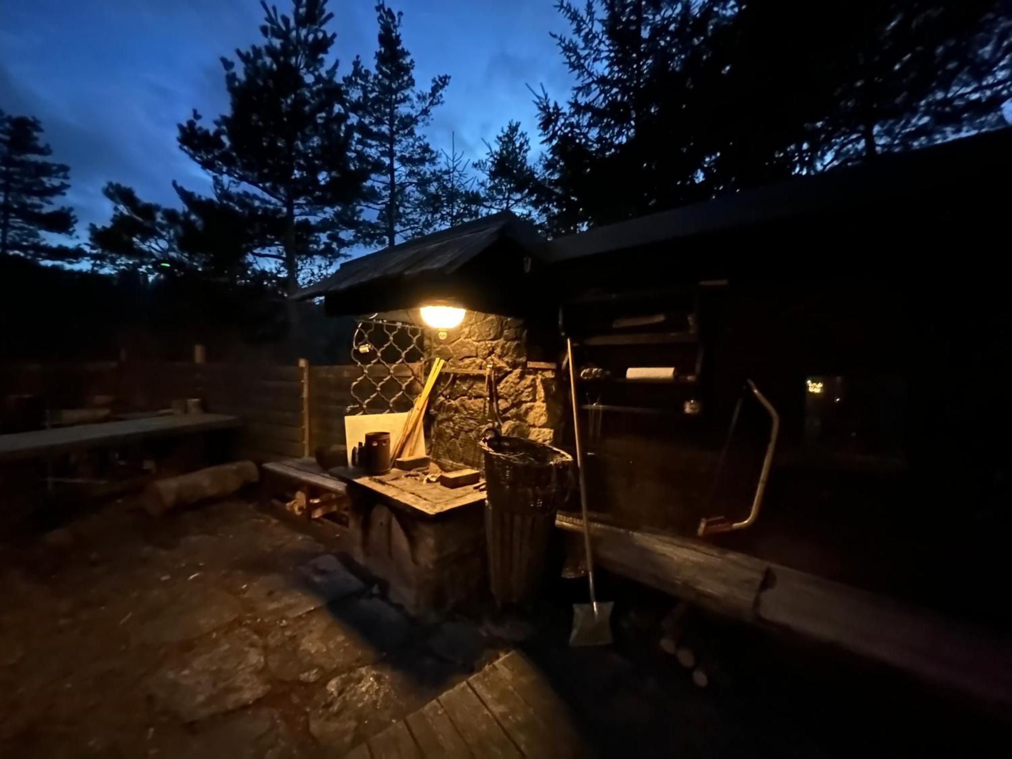 Ferienhaus Im Wald Edelschrott Exteriör bild
